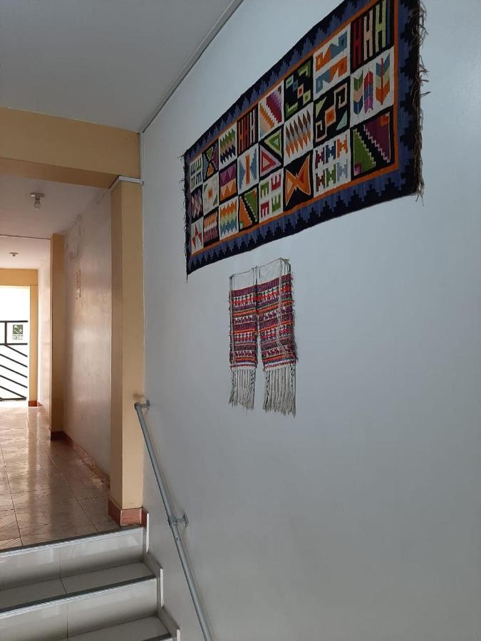 Hostal Don Cristobal อายากุตโช ภายนอก รูปภาพ