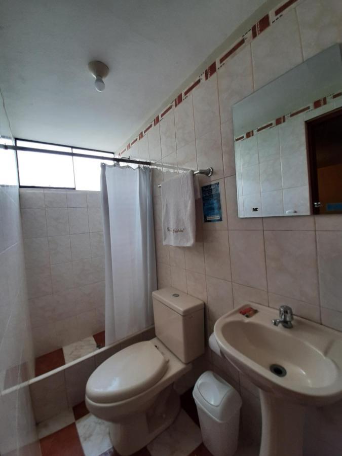 Hostal Don Cristobal อายากุตโช ภายนอก รูปภาพ